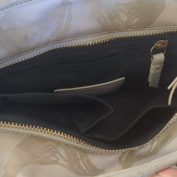 Coach Signature Logo Pubric & Leather Shoulder Bag/Purse - Picture 16 of 17